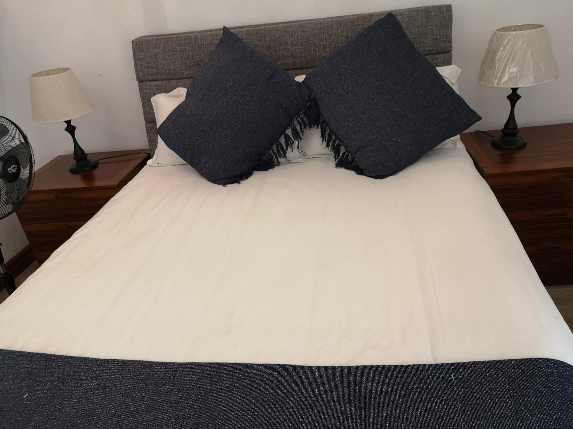 Lotus Guest House Йоханесбург Екстериор снимка