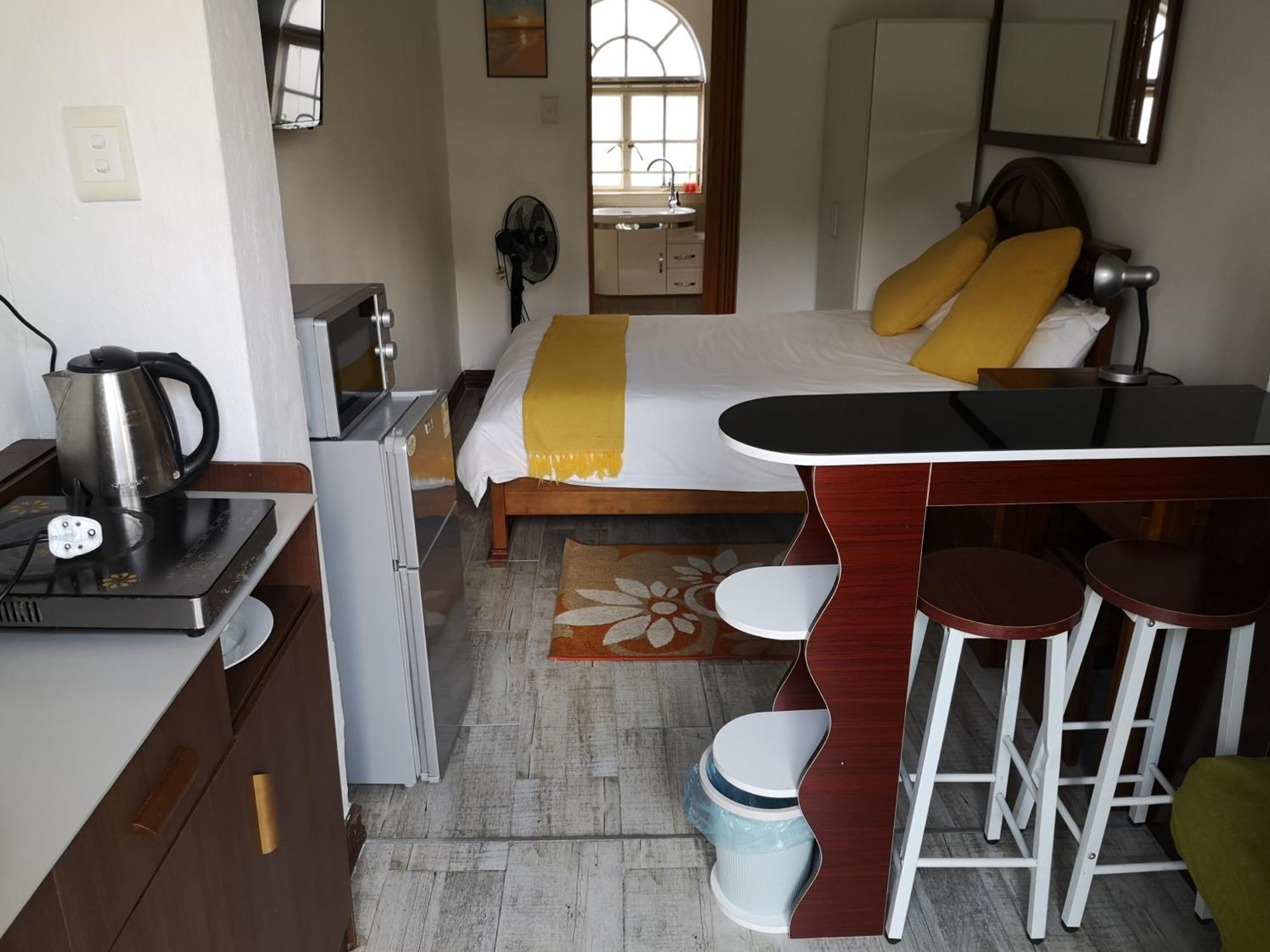 Lotus Guest House Йоханесбург Екстериор снимка