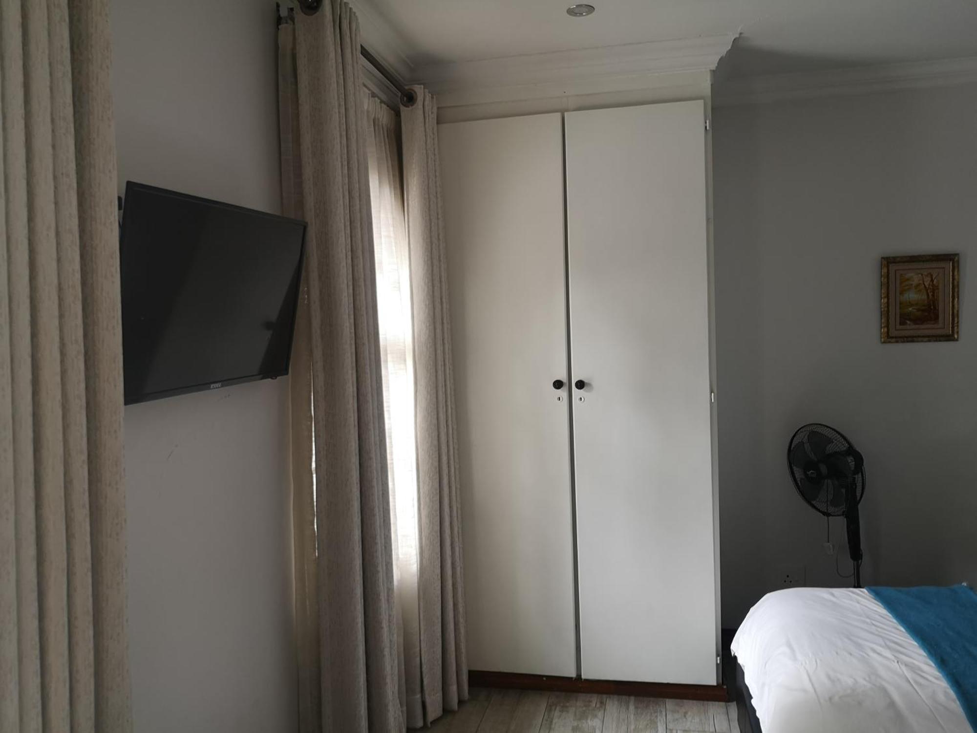 Lotus Guest House Йоханесбург Екстериор снимка