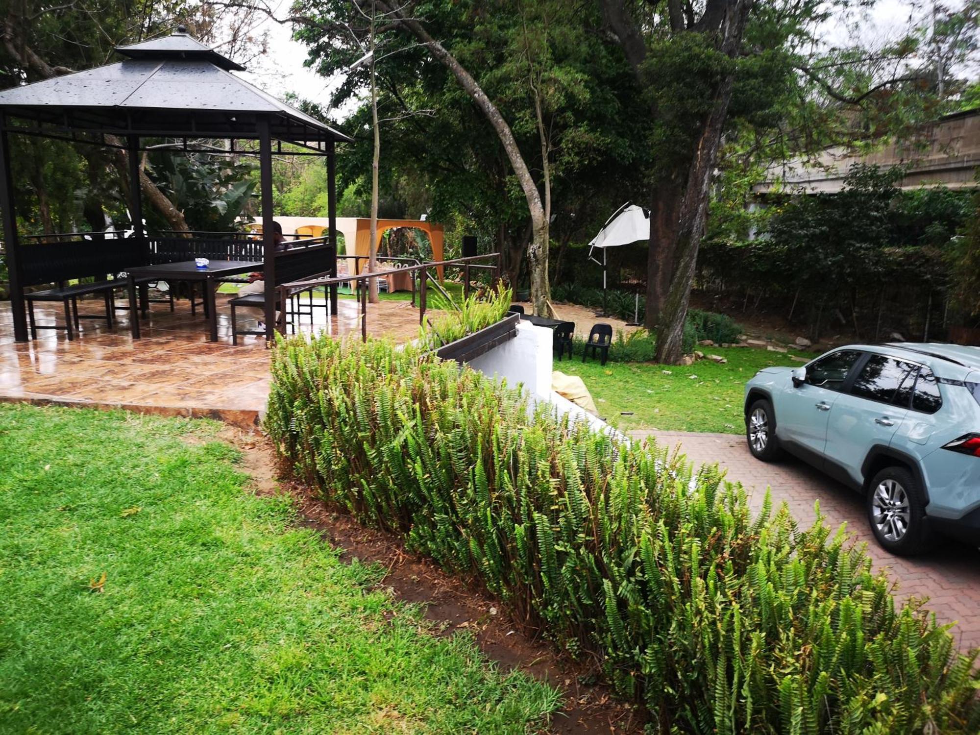 Lotus Guest House Йоханесбург Екстериор снимка